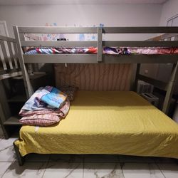 Twin Over Full Bunk Bed/  3 Drawer