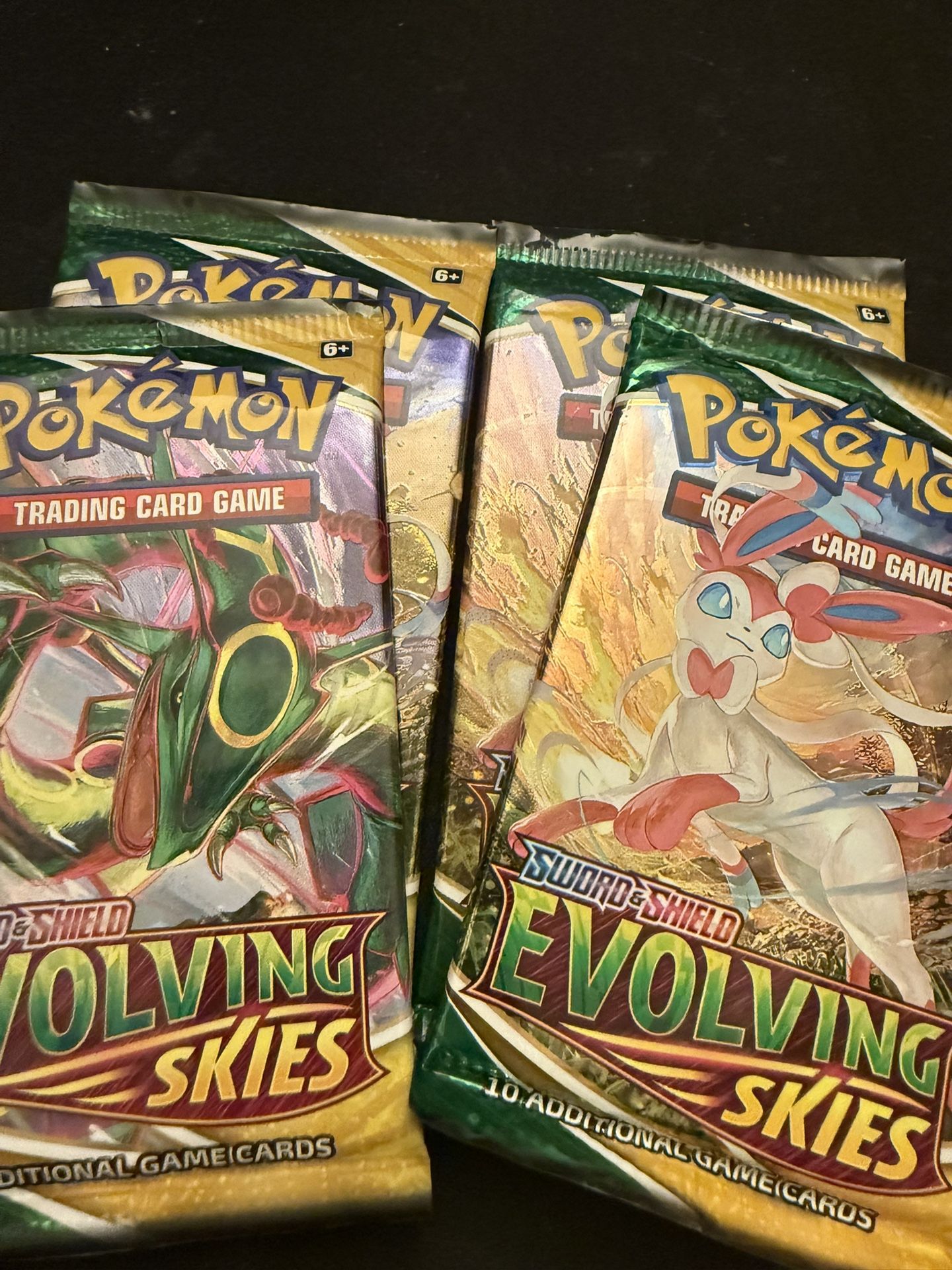4 Evolving Skies Packs Sealed