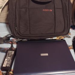 Computationa   Y.   Mochila