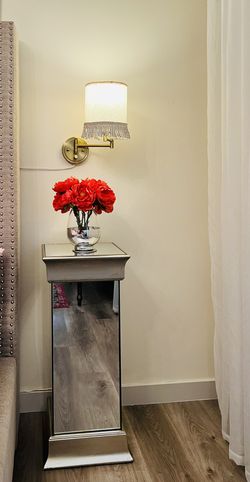 Tall mirrored vintage pedestal side table plant stand 