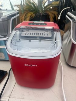Ice maker