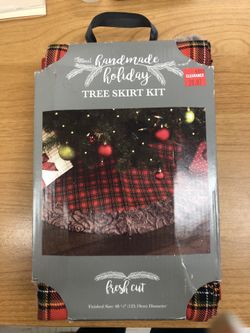 Christmas tree skirt