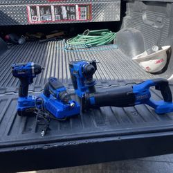 Kobalt  Impact de3/8 Sawzall   Drywall  Retará Hammer  Una batería 4.0 Ah Y Cargador  nuevos 