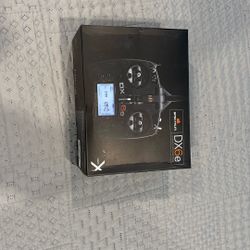 DX6e. 6-channel 2.4GHz DSMX Radio. 