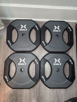 XULT Standard Rubber-Coated Weight Plate – 20 lb
