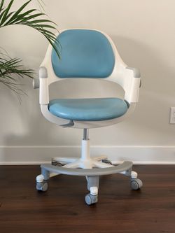 Ergonomic Kids Study Chair with Adjustable Height, Footrest & Wheels – Blue