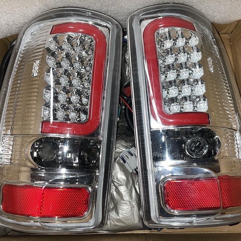  LED 3D red chrome open box taillights calaveras micas luces traseras  00-06 Chevy Tahoe/ GMC Yukon