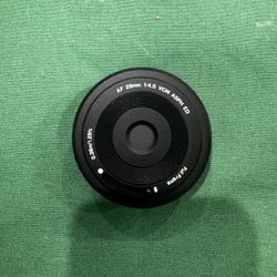 Sony Viltrox 28mm Pancake Lens