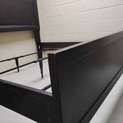 Gorgeous Cherry Finish King Frame