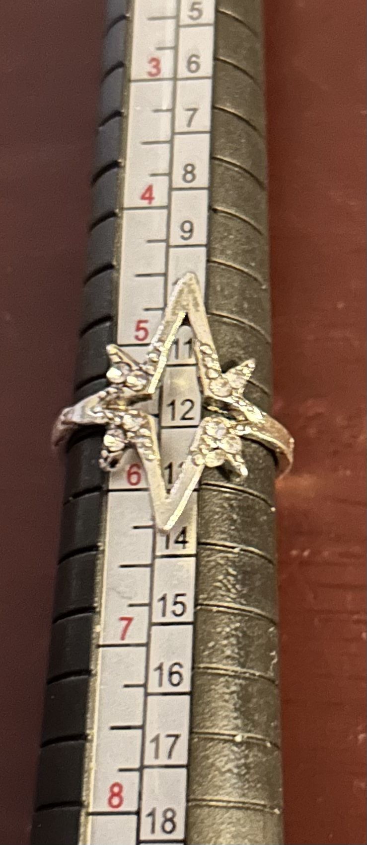 Size 5 1/2 Ring Star Silver Cute Vintage To Now Bling Rhinestones 