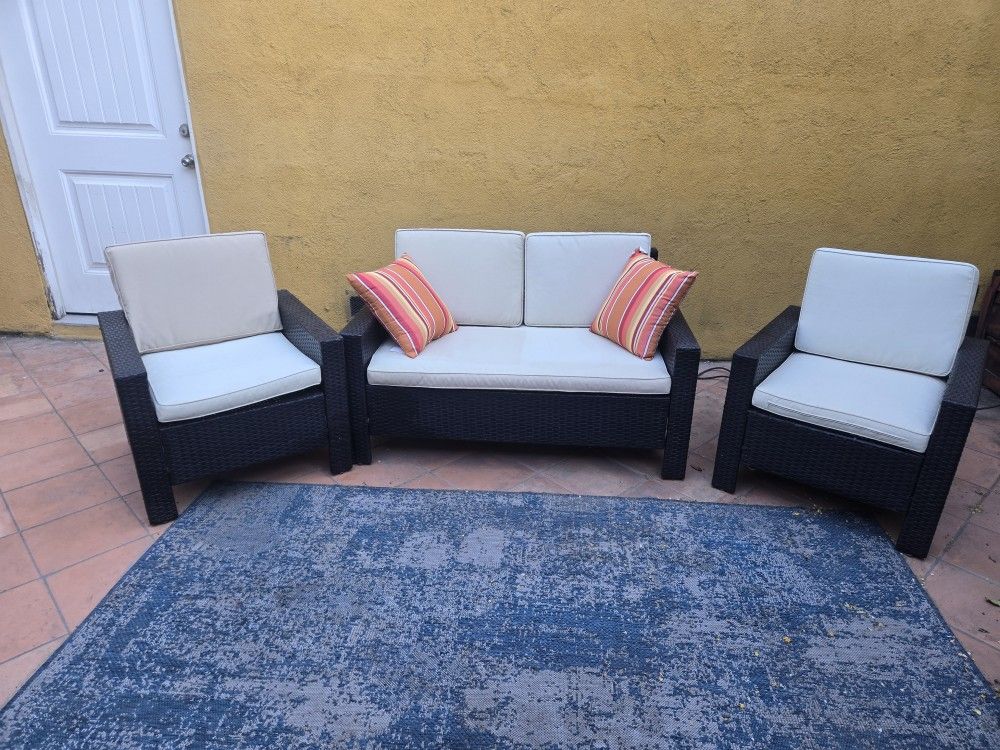 4-Piece Rattan Patio Set - Durable, Comfy