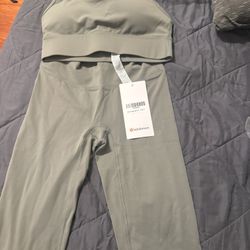 Sage Green Lululemon Set (medium)
