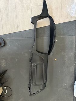 dashboard radio bezel/fascia