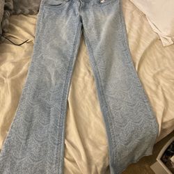 Women’s Size 38 Jeans (size 22 Misses)