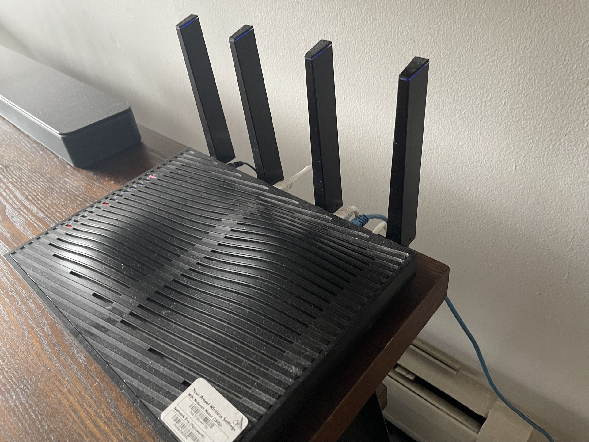Router R8500