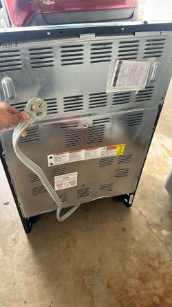 Frigidaire electric stove. $285 price is negotiable