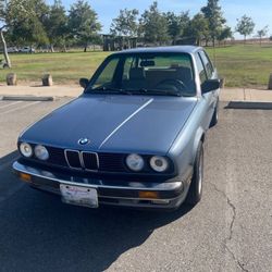 1988 BMW 3 Series