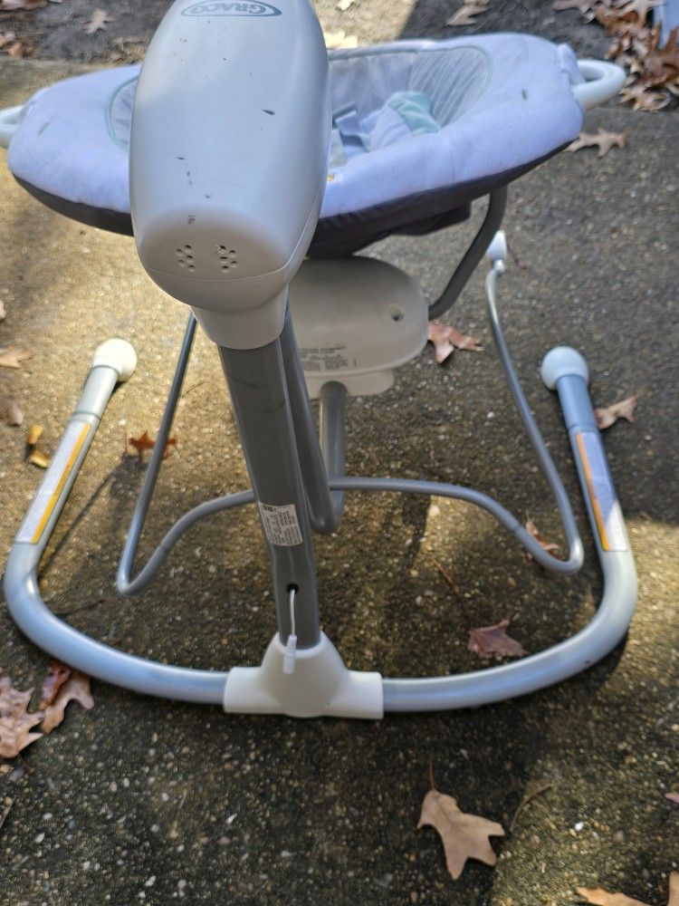 Baby Graco Swing