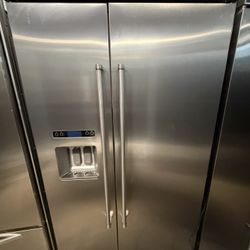 42” Kitchenaid Built In Stainless Steel Refrigerator 