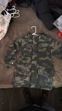 Boys Girls Camo Jacket Size4/5