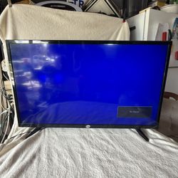 TV 40inch eTech Volume Button Stuck