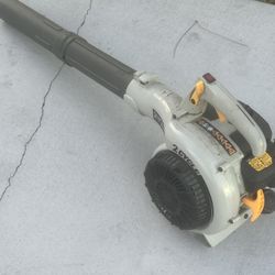 Ryobi RY09056 leaf blower. Being sold for parts or repair only. Why? It’s very clean and barely been used. However, it’s been sitting for a while. At 