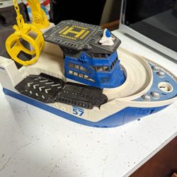 Matchbox 57 Mission Marine Rescue Shark Ship Boat