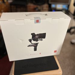 Zhiyun Weebill S Compact Gimbal Stabilizer 
