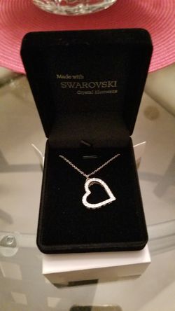 Swarovski heart pendant
