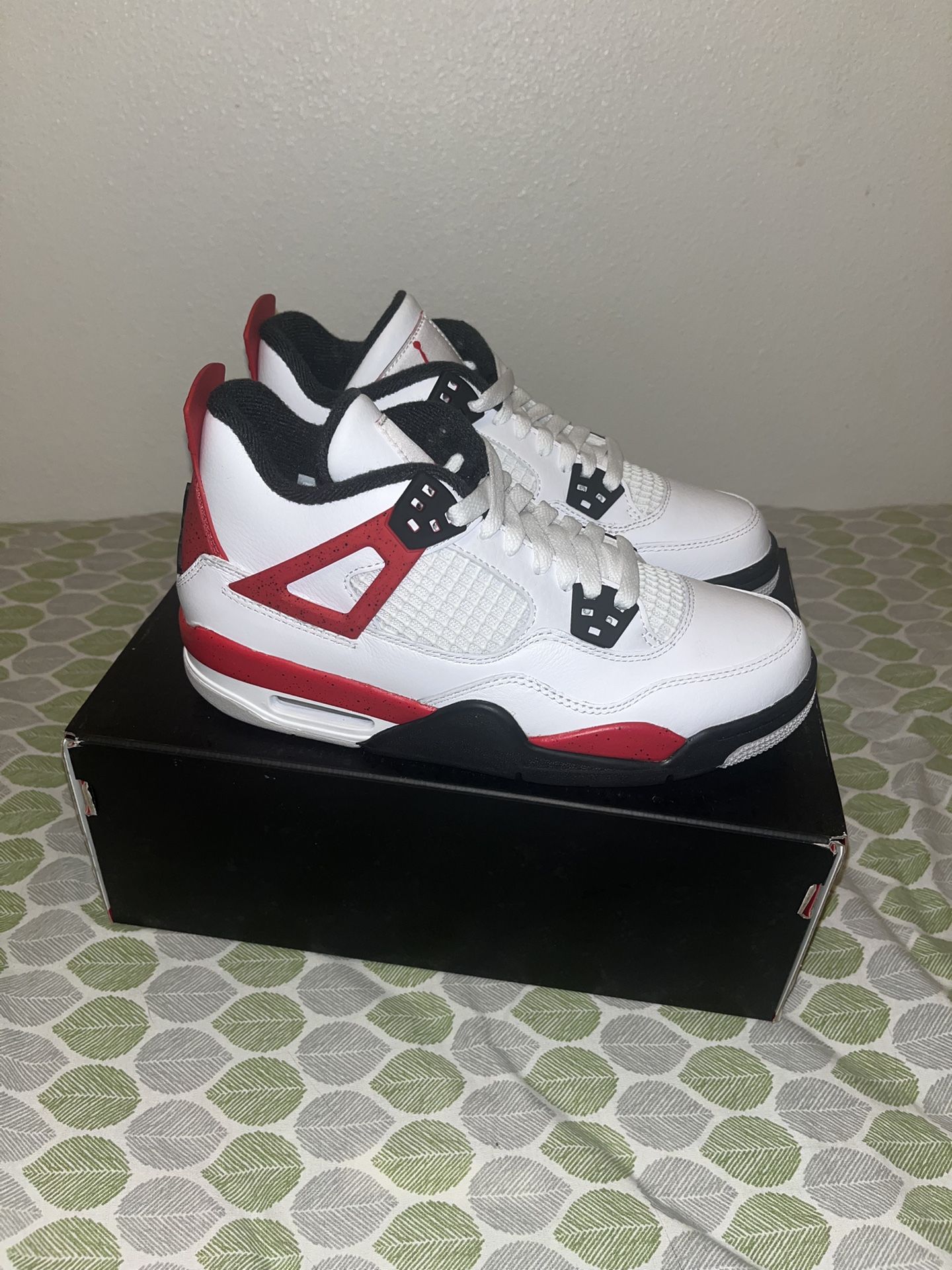 Jordan 4 Retro (Red Cement’s)