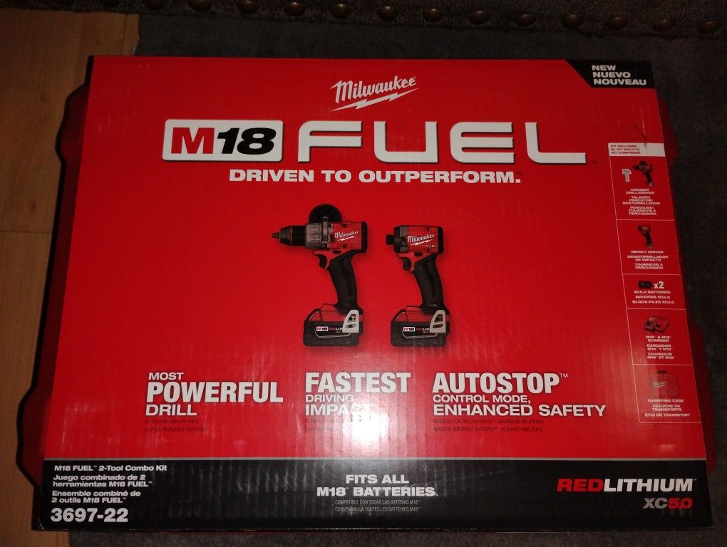 Milwaukee M18 FUEL 2-Tool Combo Kit Hammer Drill/Driver & Impact Driver 2 Batteries/Charger NEW