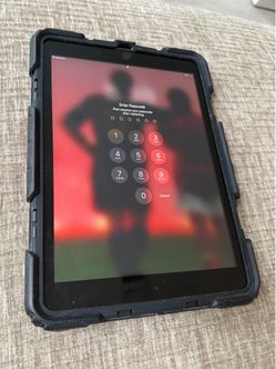 Apple iPad 9th Gen A2603 10.2in 32GB Silver Wi‑Fi Tablet