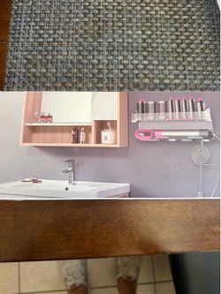 Storage bracket-Hair