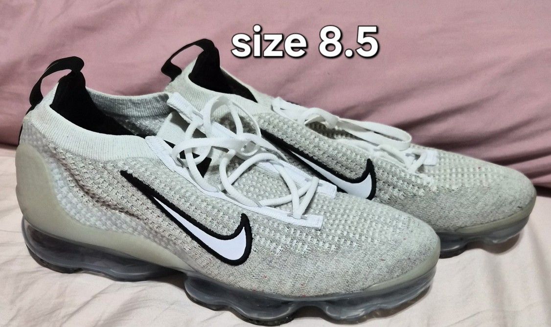 Nike size8.5 $100