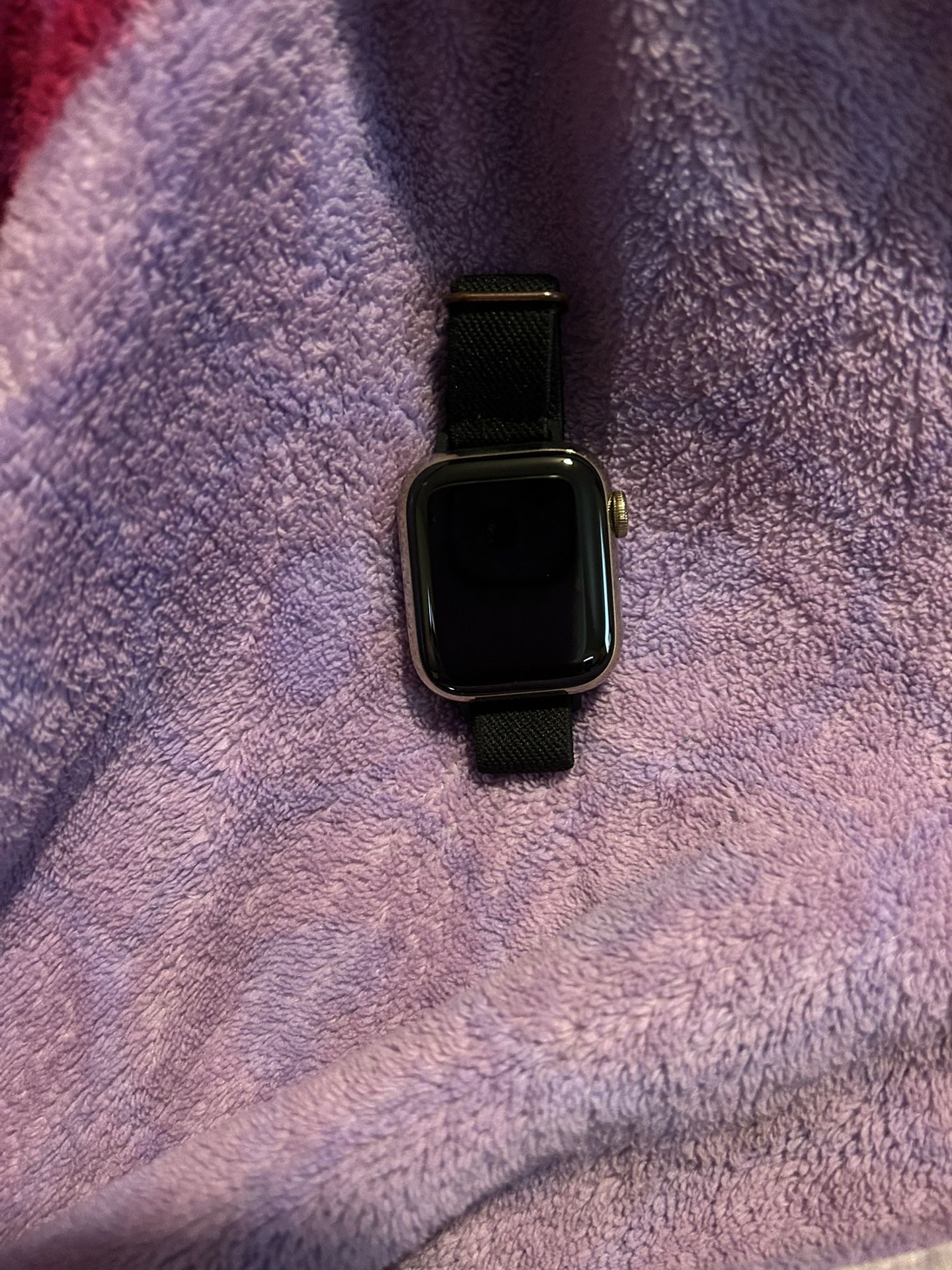 Apple Watch Series 8