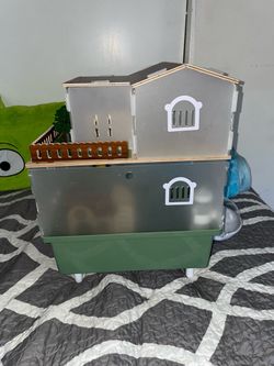 Hamster  cage