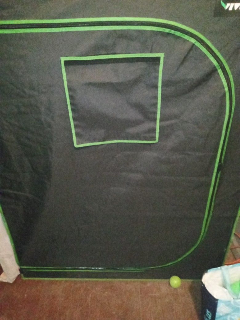Grow Tent With Lights And Accessories