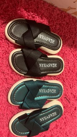 Toddler girl sandals brand new Free