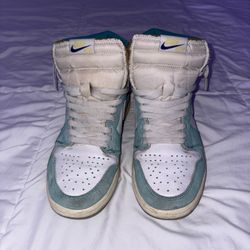 Jordan 1 ‘Turbo Green’ 9.5 $200