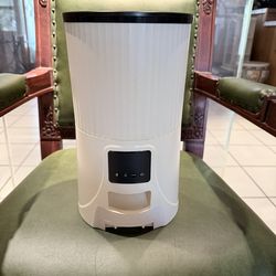 PetUltra/Dudupet Smart Pet Feeder Automatic Cat/Dog Food Dispenser