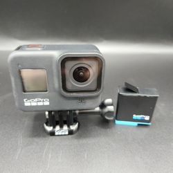 GoPro Hero 8 Black W/ Accessories/mounts