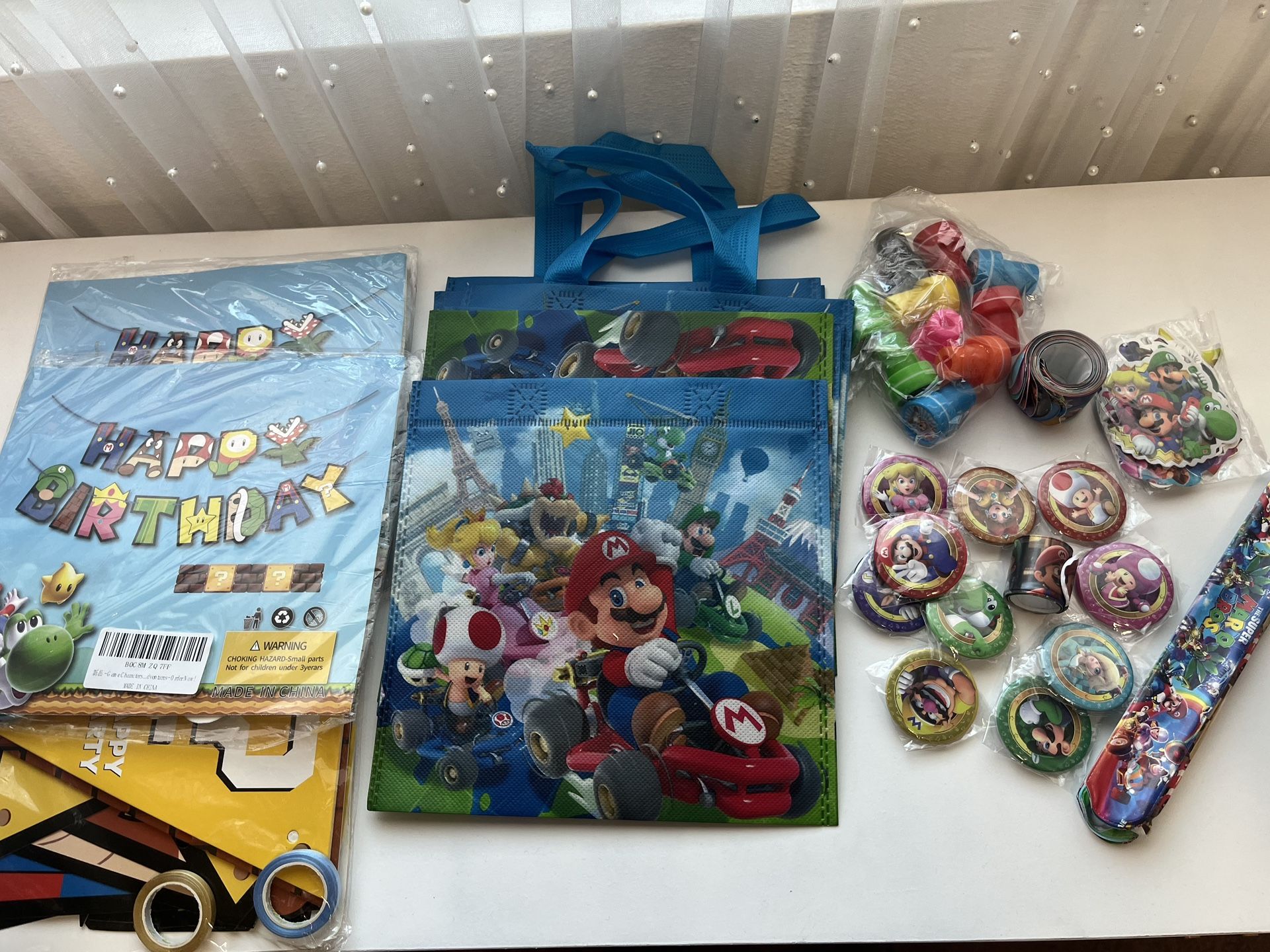 Mario Bros Party Stuff 