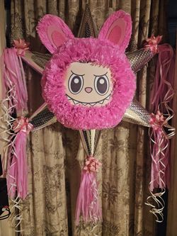 Detailed Pinatas