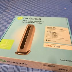 Brand New Open Box Modem /router Motorola 1Gb