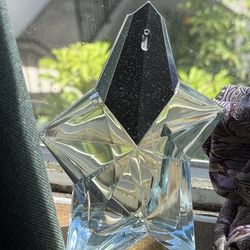 Theirry Mugler Angel perfume