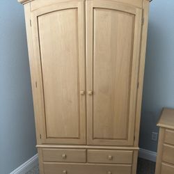 Ethan Allen Armoire/Wardrobe 