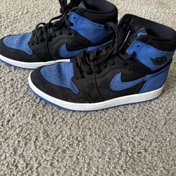 Men’s 10.5 Nike Sneakers 