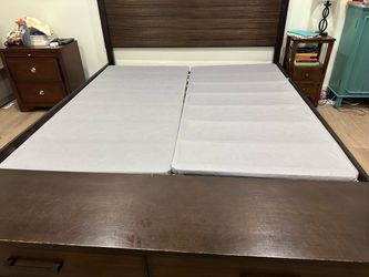King Wooden Storage Bed - walnut