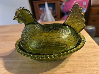 Vintage green hen on nest candy dish