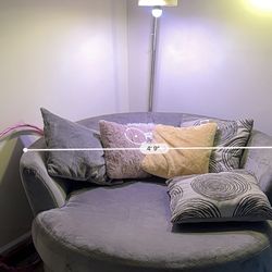 Round Couch 